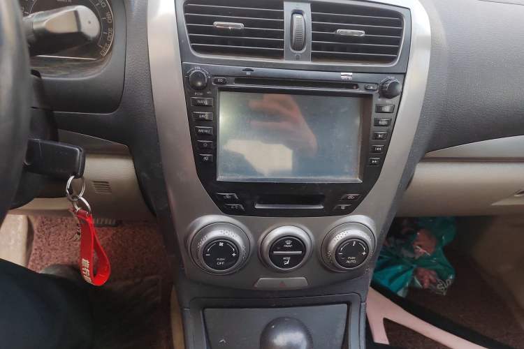 Used Bestune B50 2011 1.6L automatic 3G version