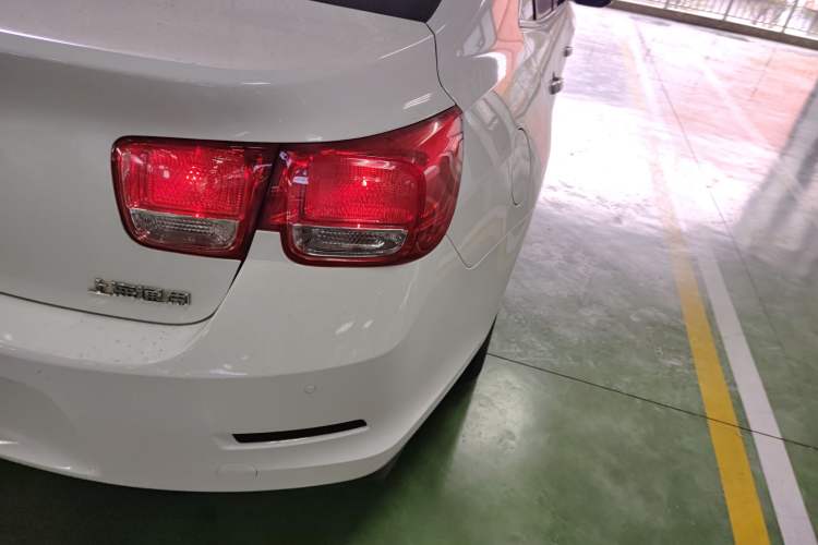 Used Chevrolet Malibu 2014 2.0L Automatic Luxury Edition Right Rear Taillight