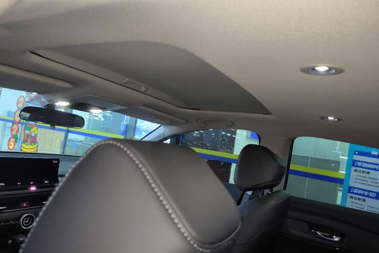 Used Honda Inspire 2025 260TURBO Elegant Edition
