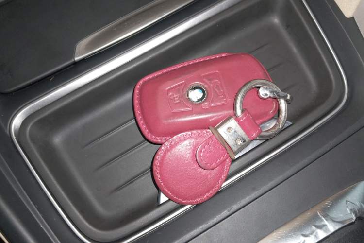 Used BMW 3 Series 2014 320i Active Edition
