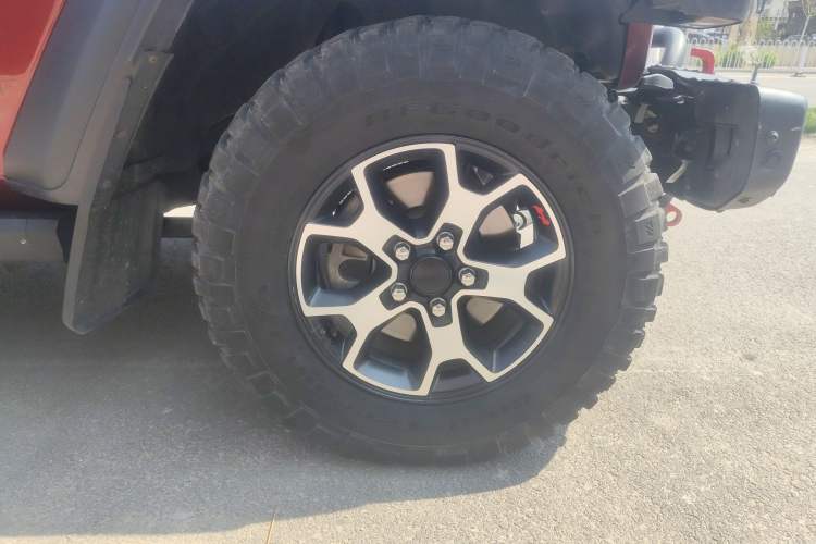 Used Jeep Wrangler 2021 2.0T Robin Hood Four-Door Edition
