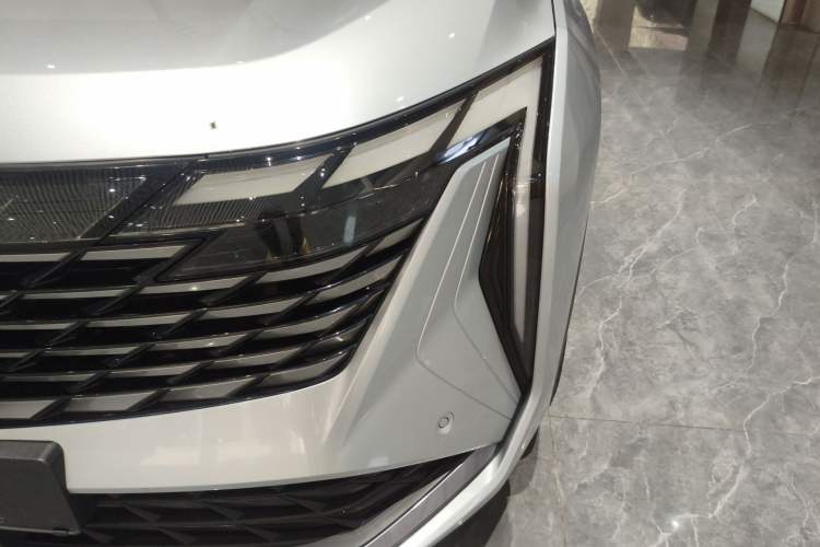 Used Geely Auto FX11 2024 1.5TD DCT Prestige Edition
