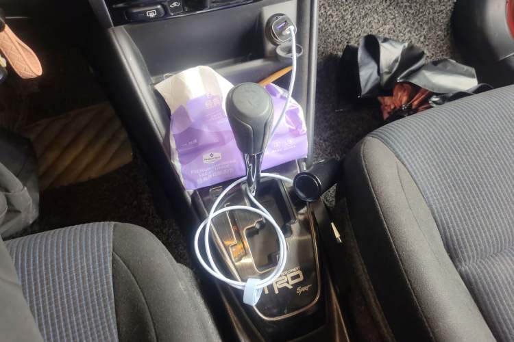 Used Toyota YARiS L Zhi Xuan 2016 Revised 1.5E CVT Charming Edition