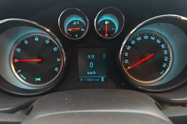 Used Buick Regal 2012 2.0L Luxury Edition
