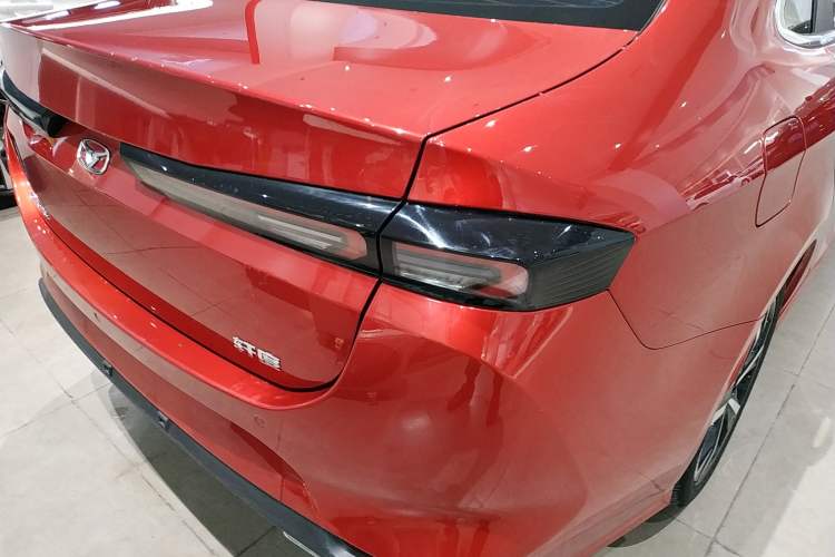 Used Cowin Xuandu 2021 1.5T CVT Xiongqi Edition Right Rear Taillight