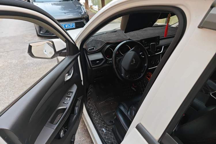 Used Wuling Hongguang S3 2018 1.5L Manual Standard Version China V Standard
