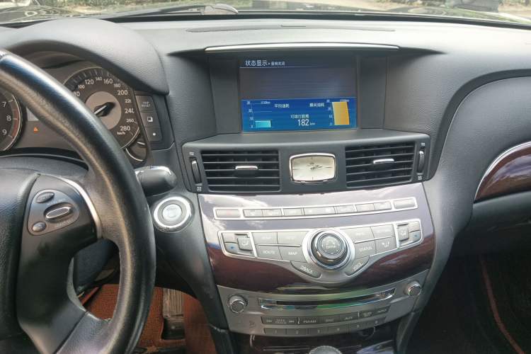 Used Infiniti Q70 2015 Q70L 2.5L Enjoyment Edition
