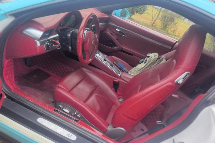 Used Porsche 911 2013 Carrera 4 3.4L
