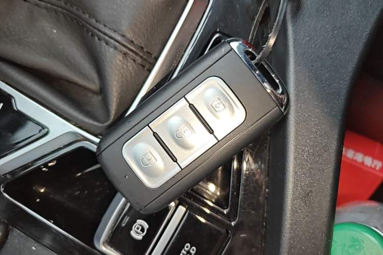 Used Dongfeng Fengon 500 2021 1.5L CVT Enjoyment Version