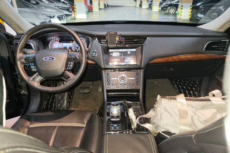 Used Ford Taurus 2015 EcoBoost 245 Ultimate Model