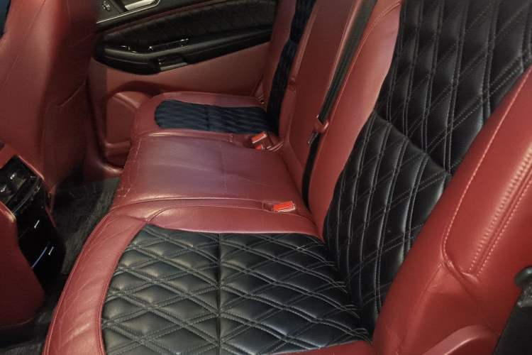 Used Ford Edge 2016 EcoBoost 245 Two-Wheel-Drive Titanium 5-Seater