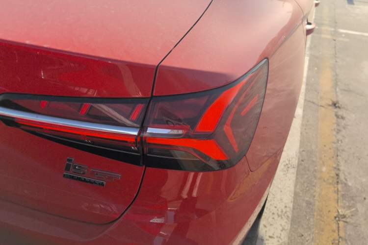 Used Roewe i5 2021 1.5T GT DCT Sonic Edition