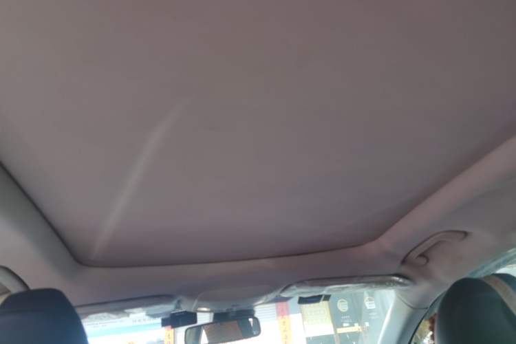 Used Ford Edge 2015 2.0T GTDi Two-Wheel-Drive High-Line Version