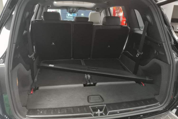 Used Mercedes-Benz EQB 2023-Year Restyled EQB 350 4MATIC
