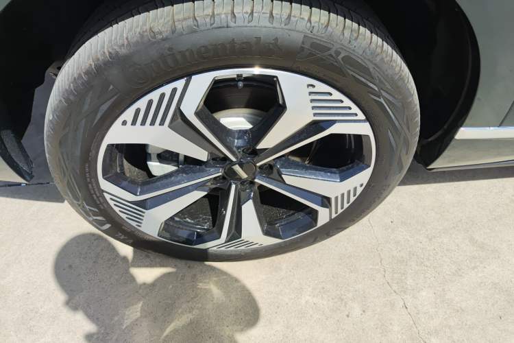 Used Wey Lanshan 2025 Four-Wheel Drive Max
