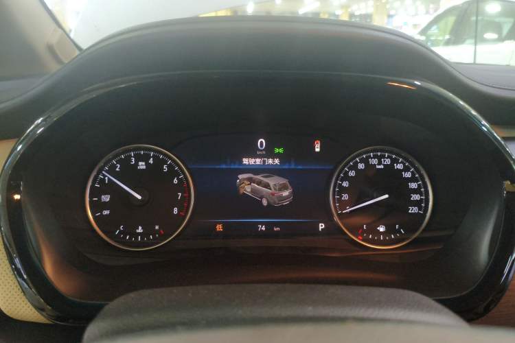 Used Buick GL8 2023 Facelifted Land Cruiser Executive Luxury Version