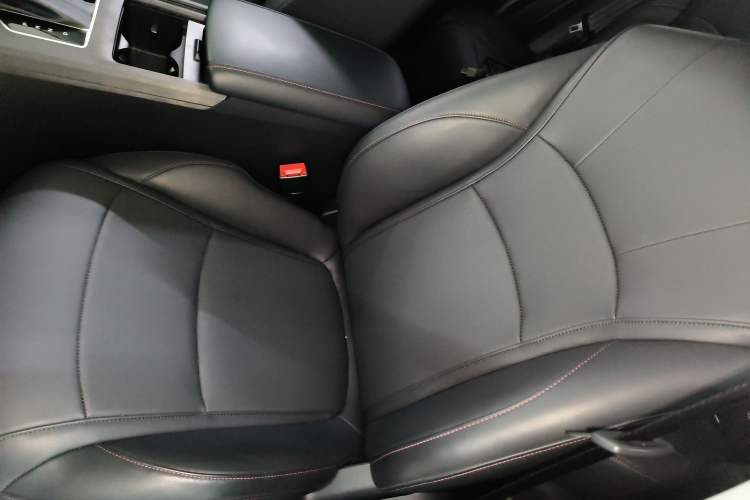 Used Roewe i5 2023 1.5L CVT Luxury Edition