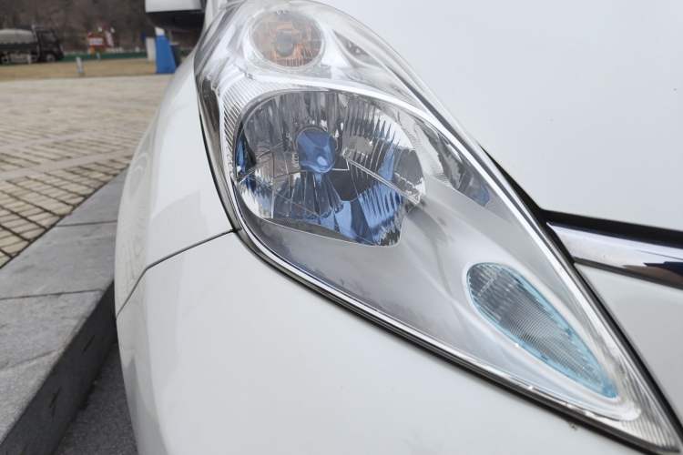 Used Venucia Leaf 2014 Navigation Version 6.6 KW