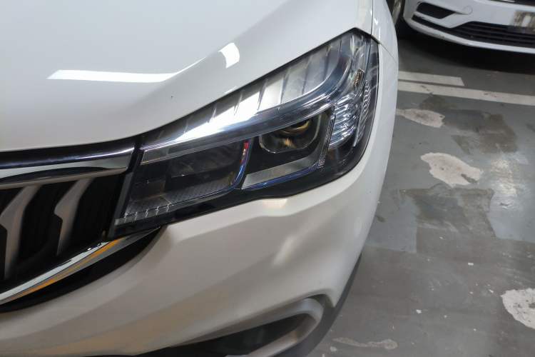 Used Brilliance V3 2020 1.6L Manual Classic Model
