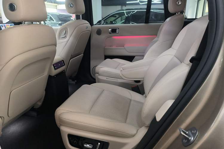 Used Li Auto L9 2024 Ultra Model Interior 4
