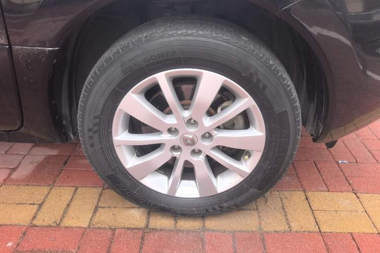 Used Renault Koleos 2013 2.5L Two-Wheel Drive Comfort Edition