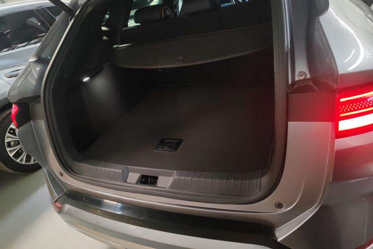 Used BYD Song PLUS New Energy 2023 Champion Edition DM-i 110KM Flagship PLUS
