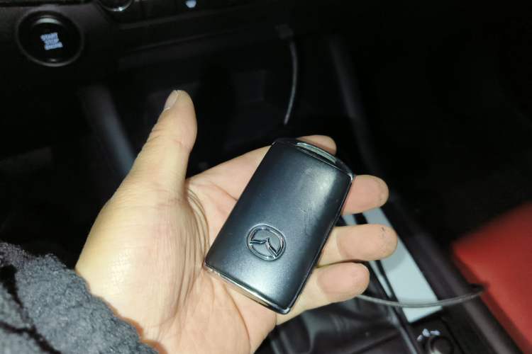 Used Mazda 3 Axela 2021 2.0L Automatic ZhiXuan Edition
