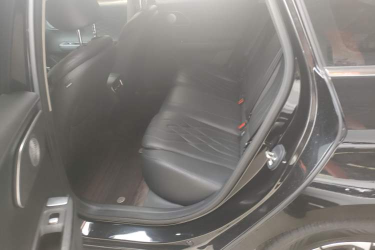 Used Fengyun A8L 2025 1.5 TGDI 145 km Comfort Version Left Rear Seat