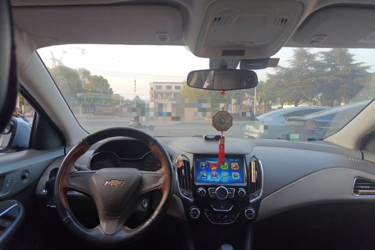 Used Chevrolet Cruze 2015 1.5L Automatic Fashion Navigation Edition
