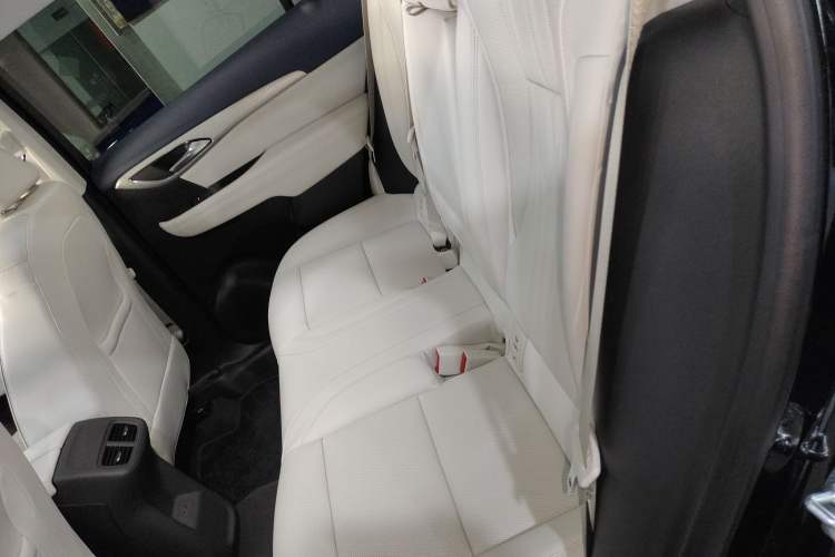 Used Buick Envision 2026 Model Equinox Plus Four-Wheel-Drive Avenir Aivia