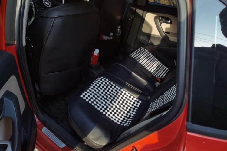 Used Volkswagen Polo 2011 1.6L Automatic ZhiKu Edition