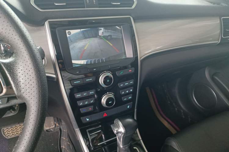 Used Haval H2 2017 Red-Label 1.5T Automatic Two-Wheel Drive Elite Model