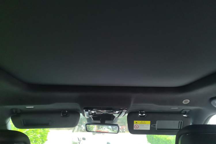 Used Formula Leopard 5 2023 Cloud Ride Flagship Edition
