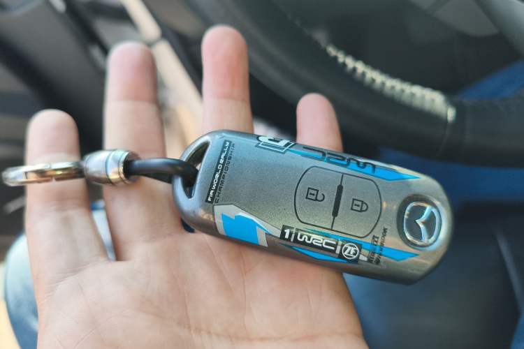 Used Mazda CX-7 2014 2.3T Smart All-Wheel Drive Supreme Edition Vehicle Key