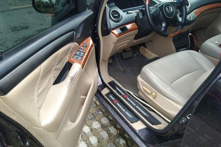 Used Honda Odyssey 2007 2.4L standard version
