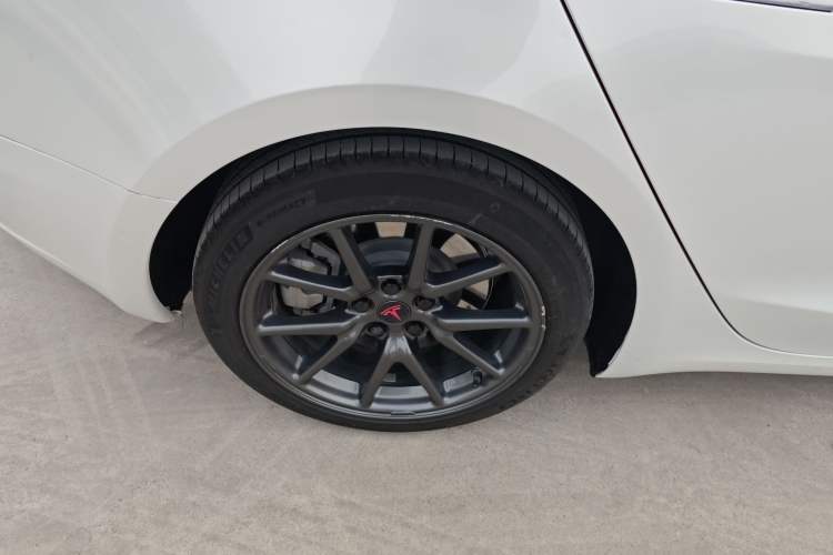 Used Tesla Model 3 2019 Standard Range Rear-Drive Upgraded Version