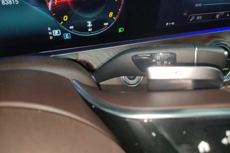 Used Mercedes-Benz E-Class 2022 Updated E 300 L Luxury Edition
