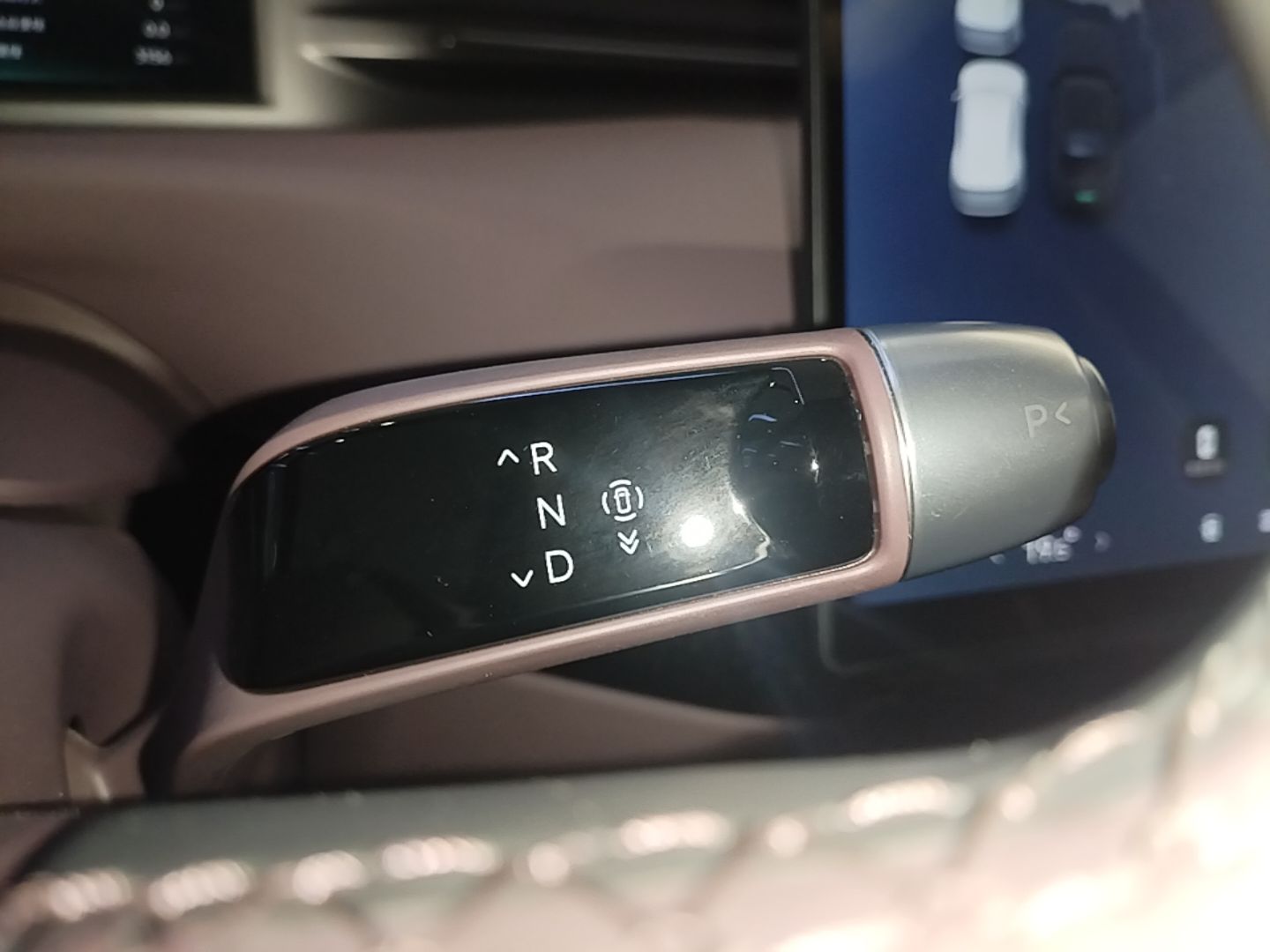 XPeng GX 2026 Model Range-Extended 1585 All-Wheel-Drive UltraSE — снимка 16