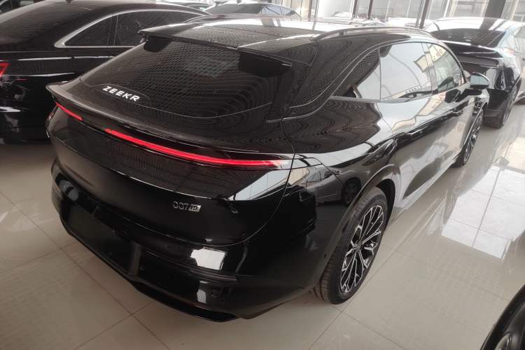 Used Zeekr 007GT 2025 Long-Range Rear-Wheel Drive Intelligent Driving Version 100 kWh
