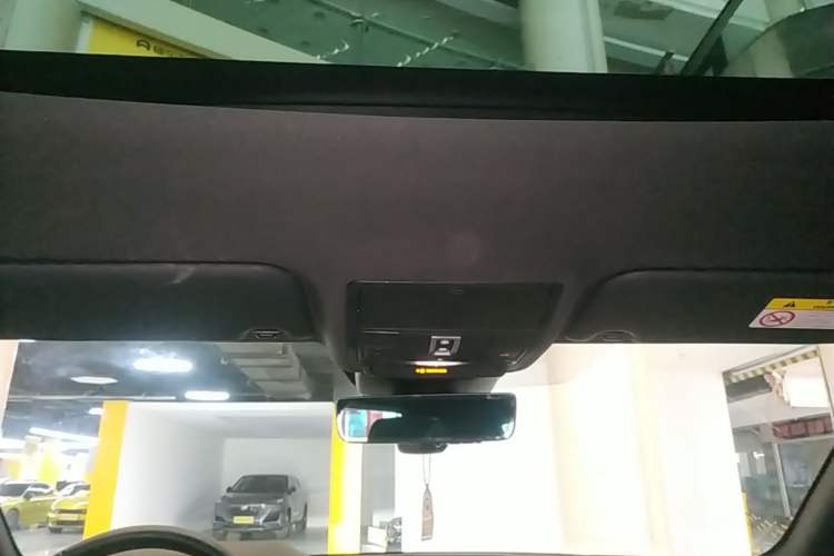 Used Land Rover Range Evoque 2020 249 PS R-DYNAMIC SE Sport Technology Edition
