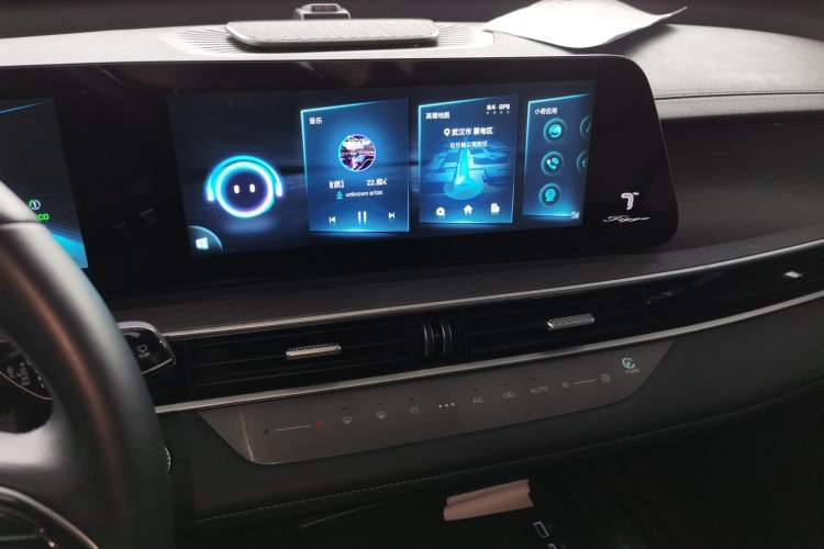 Used Chery Tiggo 8 PRO New Energy 2023 1.5T Enjoyment Edition Audio And AC Panel