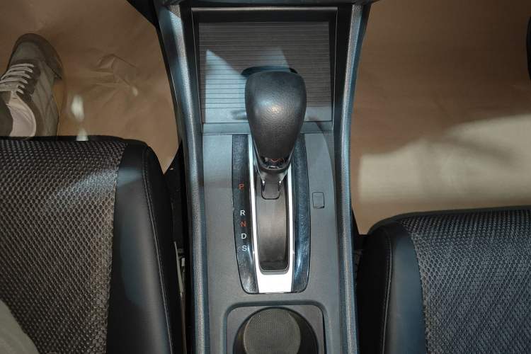 Used Honda Jade 2017 1.8L automatic Comfort version 5 seats