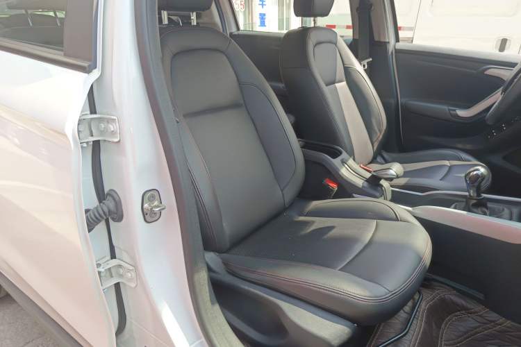 Used Citroen C3-XR 2018 1.6L Manual Pioneer Model Right Front Seat