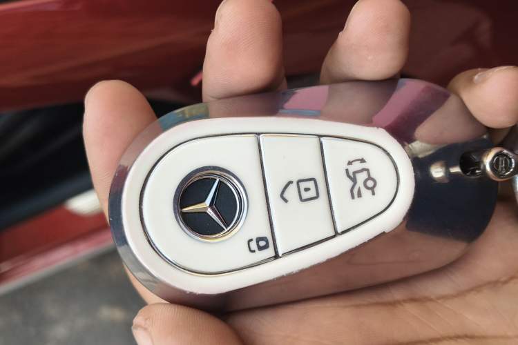 Used Mercedes-Benz C-Class 2019 C 180 L Fashion Edition Sport Version Vehicle Key