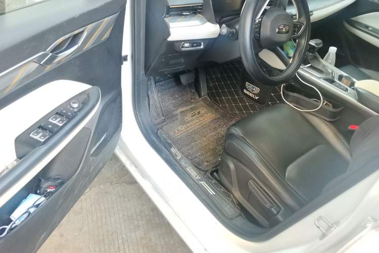 Used Geely Auto Emgrand L 2022 1.4T CVT Flagship Edition
