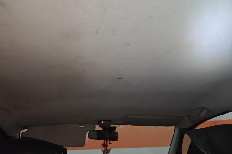 Used FAW Senya S80 2011 1.5L Manual 7-Seater Urban Elite Edition Headliner