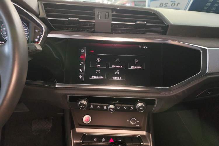 Used Audi Q3 2019 35 TFSI Advanced Dynamic Edition
