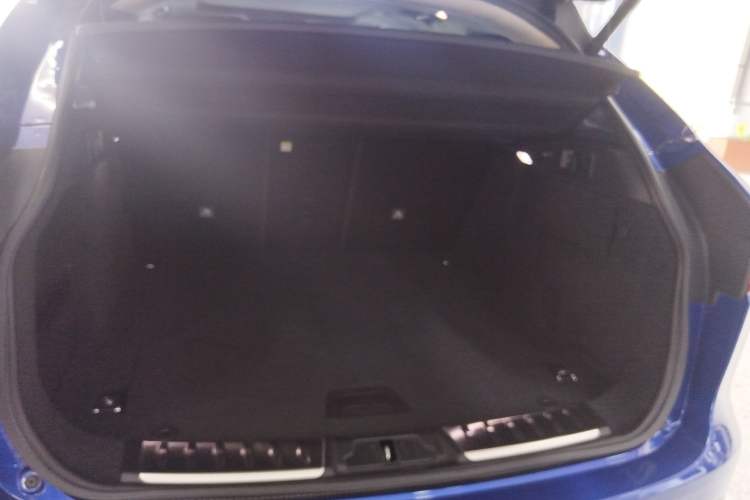 Used Jaguar F-PACE 2020 2.0T Urban Deluxe Edition
