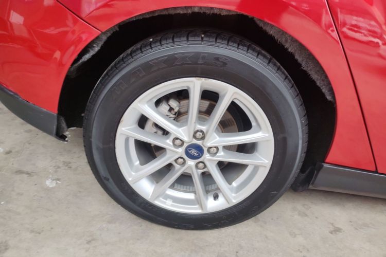 Used Ford Focus 2015 Hatchback 1.6L Automatic Fashion Edition