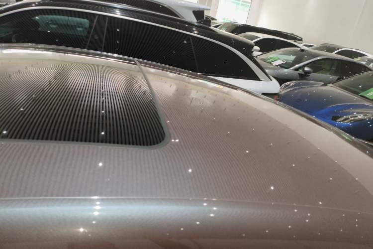 Used MG 5 2021 Revised Version 180 DVVT CVT Youth Luxury Edition Roof